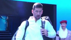 ČEKAO VIŠE OD DVA SATA Novak na teren izašao mnogo ljut, sve zbog organizatora (FOTO)