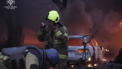 ŠTA TO RADE UKRAJINCI? Bizaran snimak napada na Kijev, rakete zvižde u mraku: Ovo je skoro nemoguće (VIDEO)