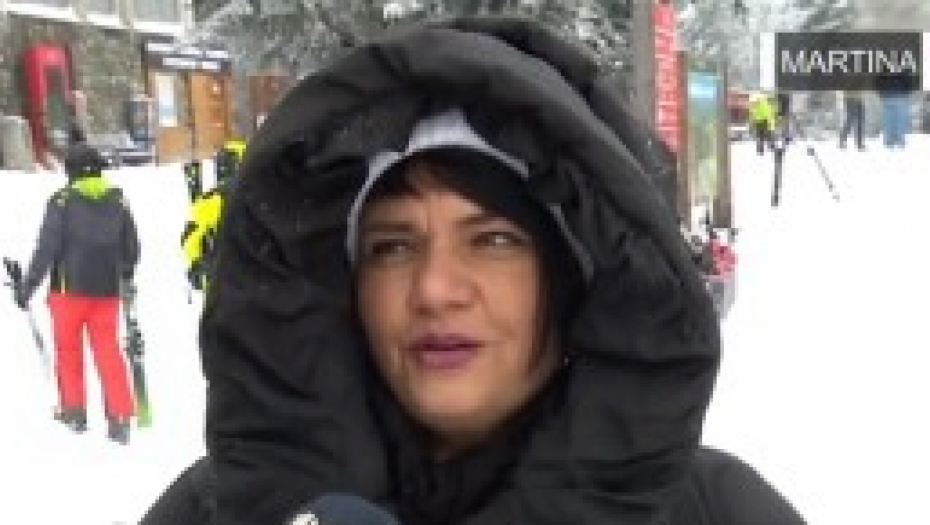 "MUŽ MI SE IZGUBIO NEGDE U ŠUMI... PREDIVNO" Žena na skijanju postala hit na mrežama