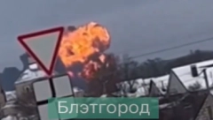 PRVI SNIMAK PADA RUSKOG VOJNOG AVIONA Srušio se na granici sa Ukrajinom (VIDEO)