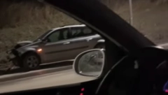 KARAMBOL U NOVOM SADU, DESIO SE OZBILJAN LANČANI SUDAR Povređeno dvoje dece, u nesreći učestvovala 4 vozila