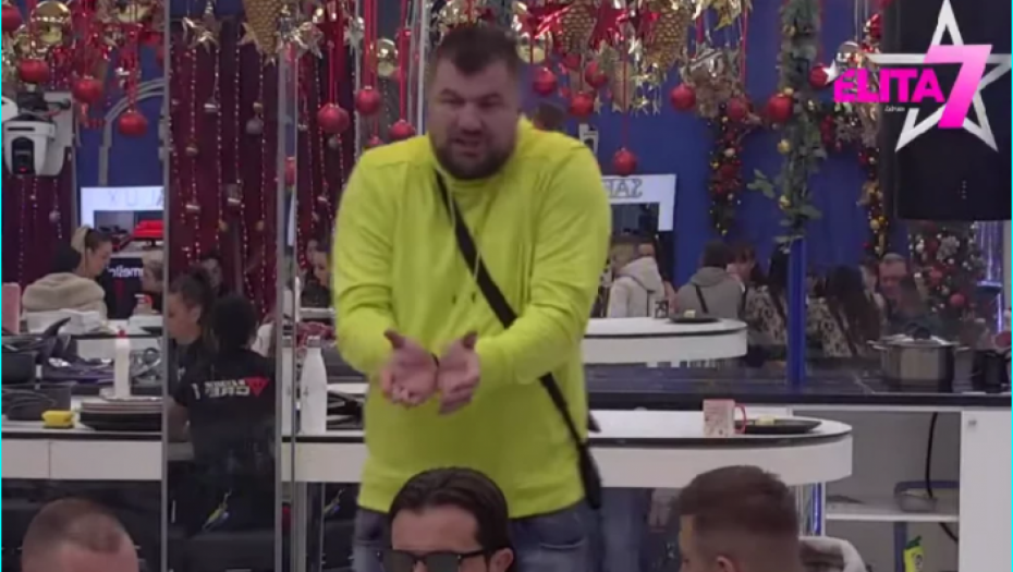 JANJUŠ SE JAVNO OBRATIO ASMINU Prekipelo mu, pa napravio haos u programu uživo!