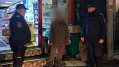DIRLJIV SUSRET NAKON 9 GODINA Policija zaustavila beskućnika na ulici, a onda je usledio ŠOK kada je otkriven njegov identitet (FOTO/VIDEO)