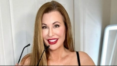 MUŠKARCI OTKIDAJU NA NJU IAKO JE U ŠESTOJ DECENIJI Bivši model otkriva sa kim su joj ODNOSI najbolji
