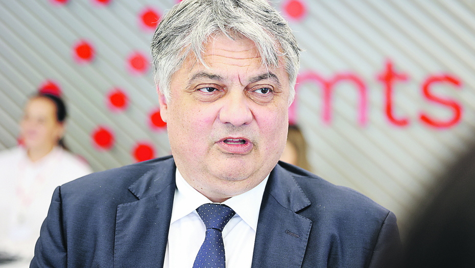 ZA SLOBODNU VOŽNJU PO REGIONU - TELEKOM! Vladimir Lučić: "Sa našim TAG uređajem, vozači na put mirne glave"