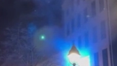 PRVI SNIMAK JEZIVE SCENE U KNEZ MIHAILOVOJ Izbio veliki požar, kulja crni dim (VIDEO)