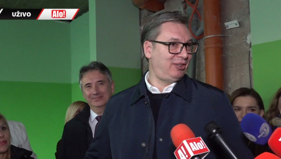 "KOŠTA KAO SVETOG PETRA KAJGANA" Vučić obišao rekonstrukciju Opšte bolnice u Vranju: Uložili smo oko 27 miliona evra!