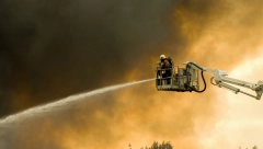 POŽAR U STARAČKOM DOMU, IMA MRTVIH U akciju spasavanja bio uključen i helikopter