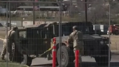 AMERIKA NE PAMTI OVAKVU KRIZU! ŠTA SE TAČNO DOGAĐA U TEKSASU? Strah od obračuna federalnih snaga i nacionalne grade sve veći