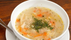 NAPRAVITE NAJBOLJU PILEĆU SUPU Uz 5 sjajnih trikova biće ukusnija od bakine - provereno!