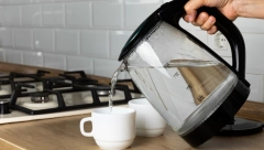 KAKO OČISTITI KUVALO ZA VODU Ovo je najlakši način da uklonite kamenac koji se nakupio unutra