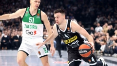 CRNO-BELI SLOMILI ŽILAVE LITVANCE Kaminski Partizanov iks-faktor, Žalgiris igrao 30 minuta i stao