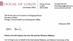 DOM LORDOVA PISAO KAMERONU Sprema se novi napad na Srbiju u režiji Londona