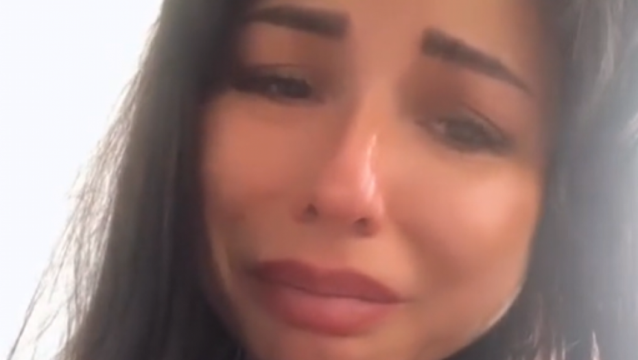 SEDAM DANA POSLE OPERACIJE RAKA MI JE REKAO DA IMA DRUGU Naša pevačica umrla od karcinoma, a muž ju je ostavio kad joj je bilo najteže