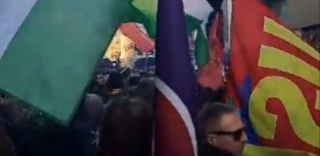 NAPETO U ITALIJI Propalestinski demonstranti zaokupirali Milano (VIDEO)