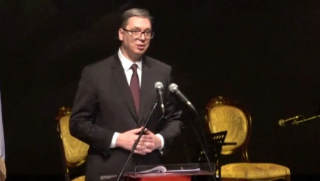 JASNA PORUKA VUČIĆA IZ SKOPLJA Srbija neće dozvoliti bilo kome drugom da njenu slobodu, njeno nebo i zemlju čuva (VIDEO)