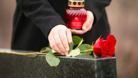 MNOGI SRBI PRAVE GREŠKU Nošenje crnine prema običajima sela