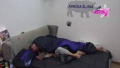 SVE BUKTI OD STRASTI IZMEĐU JANJUŠA I ANELI Legao preko nje i krenuo u vrelu akciju, uzdasi odzvanjali rehabilitacijom!