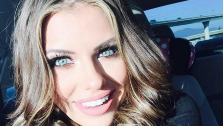 UMALO DA UMRE NA SNIMANJU Andrijana je srpskog porekla, snima filmove za odrasle i ima bizarne fetiše (FOTO)