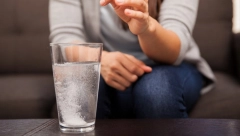 OVA DVA VITAMINA SRBI PIJU KAO LUDI, A NIKAKO NE IDU ZAJEDNO Zapamtite ove kombinacije, mogu da vam poremete zdravlje