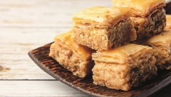 PITA SA ORASIMA Hrskavih kora i sočnog fila, ovakvu do sada niste jeli