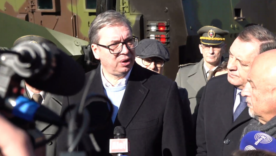 "ČEKAMO VAŽAN SISTEM IZ RUSIJE" Vučić: Naručili smo 80 Lazara i 112 Miloša