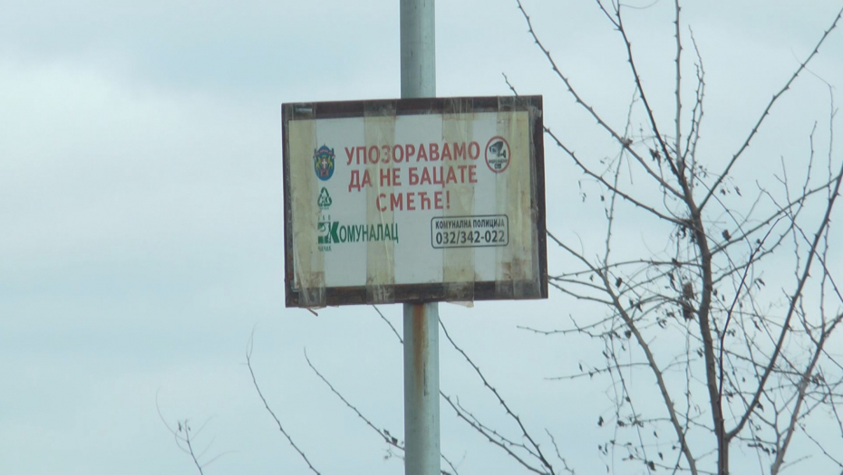 ČIK BACI AKO SMEŠ Čačani love bahate građane koji zagađuju prirodu (FOTO)