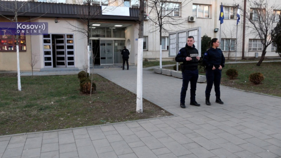 DESETOSATNA TORTURA I ISPITIVANJE Pušteni privedeni lekari i osoblje Doma zdravlja u Prištini