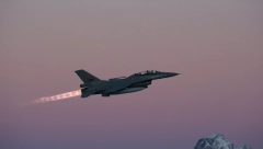 SRUŠIO SE RATNI AVION Drama na nebu