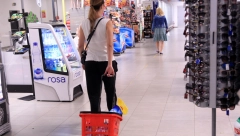 POSLE SRBIJE, I HRVATI POVUKLI SPORNI KEKS Povlače se cele serije "Najlepših želja"