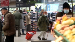 "U RADNJI ŠETAJU BUBAŠVABE!" Beograđanka kupila ovaj začin pa se šokirala!