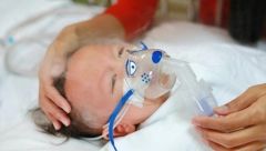 DO SADA TRI BEBE UMRLE, A ZARAZA SE RAPIDNO ŠIRI! Ovo su početni simptomi!