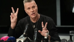 NAKON SAOBRAĆAJKE U MAKEDONIJI, ROKER PAZARIO BESNU MAŠINU! Đorđe David pokazao novu zverku