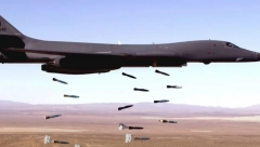 UKRAJINCI POGODILI VOJNI AERODROM PUN PUTINOVIH BOMBARDERA! Pogledajte strašne scene razaranja u Rusiji (VIDEO)