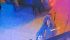 RASKRINKANE LAŽI RADOJICE Kurtijev poslušnik lepi plakate protiv Srba i Radoičića na KiM! (VIDEO)