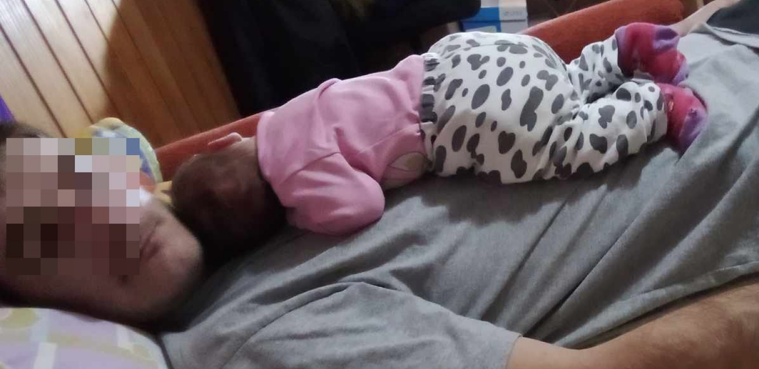 POHVALIO SE FOTKOM SA TEK ROĐENOM BEBOM, PA STRADAO Tuga u selu Ježevica, Nikola tek što je postao otac (FOTO)