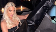 KARLEUŠA DIGLA ITALIJU NA NOGE Pop diva pala u trans, a tek da vidite stajling u čizmama preko kolena