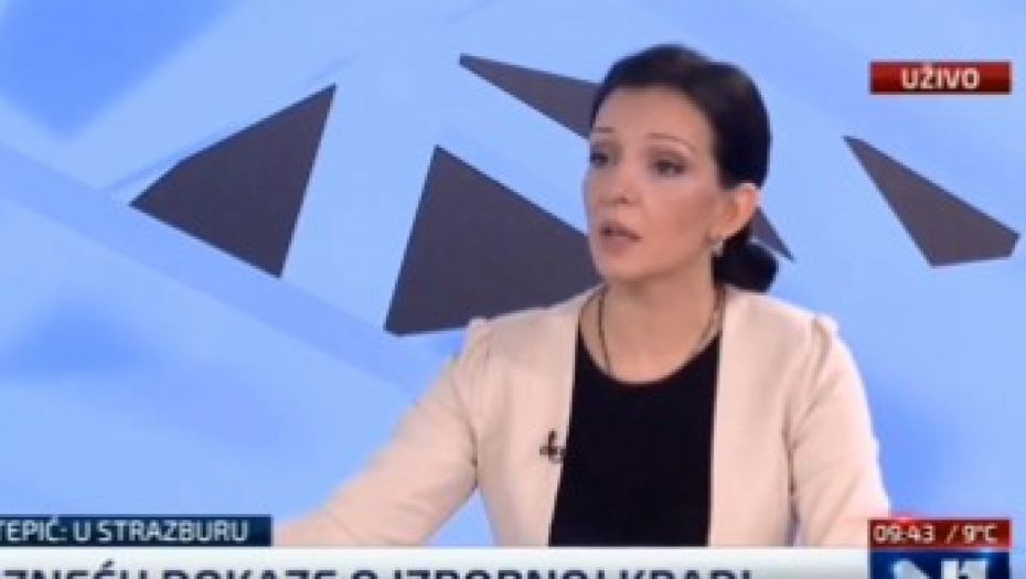 UNUTAR OPOZICIJE VLADA BORBA ZA PREVLAST! Marinika Tepić: Savo Manojlović MRZI ŽENE!