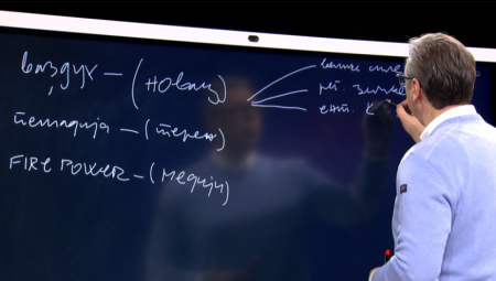 "NAORUŽAVANJE ALBANACA SE VEĆ ODIGRAVA" Vučić upozorio: Novac dolazi sa tri strane...