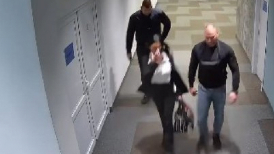 SKANDAL! SUMNJIVI TIPOVI UPALI NA HYPE! Televizija podnosi krivične prijave protiv svih osoba sa snimka