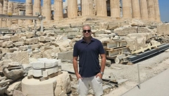 CELA MOSKVA JE BLOKIRANA, NE ZNAM KAKO ĆU DA SE VRATIM! Rijaliti učesnik se oglasio nakon napada u Rusiji: Čuo sam sirene...