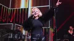 LUD ZA NARODNJACIMA Spektakl na festivalu kancone: Ibra i Brena za 10 miliona Italijana!