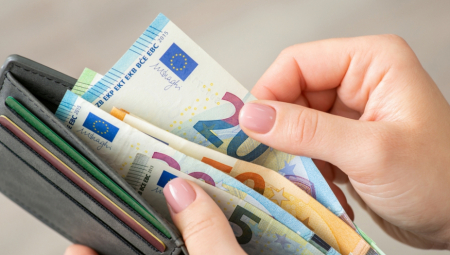 ZA OVAJ POSAO U SRBIJI PLATA IDE I DO 2.000 EVRA! Radnika nema ni za lek, a nonstop se traži
