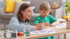 PRIJAVILA SE ZA POSAO BEBISITERKE, PA OSTALA U ŠOKU Oglas zgrozio Srbiju, zahtev oca deteta je BOLESTAN