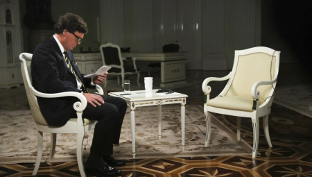 PUTIN KASNIO NEKOLIKO SATI Taker Karlson otkrio šta se dešavalo pre početka intervjua