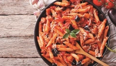 GURMANSKA PASTA SA PATLIDŽANOM KAKVU DO SADA NISTE JELI Po receptu poznate pevačice Emine Jahović