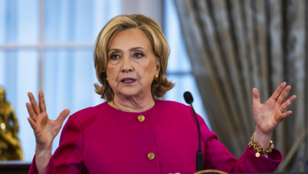 HILARI KLINTON TVRDI Samo jedan potez deli NATO od raspada!