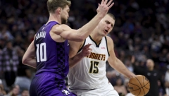 JOKIĆ NE MOŽE SVE SAM Debakl Denvera protiv Sakramenta, Nikola poludeo, pa zaradio tehničku