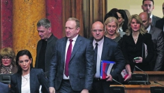 SPREMILI NOVU PRLJAVU IGRU Saznajemo koja će biti taktika opozicije u Briselu i Parizu sledeće nedelje