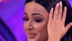 TAKMIČARKA ZVEZDA GRANDA PLAKALA KAO KIŠA NA BINI Članovi žirija se posvađali zbog nje i napravili skandal, a komentari su bili surovi